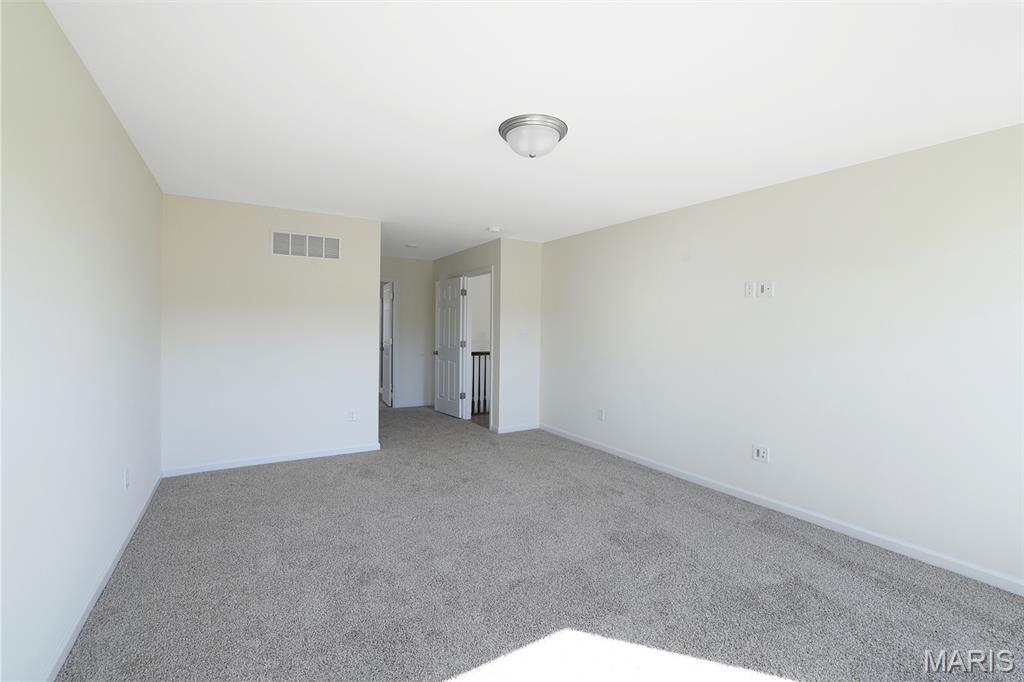 Fox Run 117 - Residential