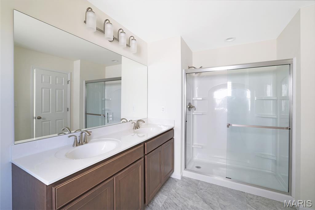 Fox Run 117 - Residential