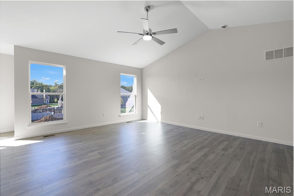 Fox Run 117 - Residential