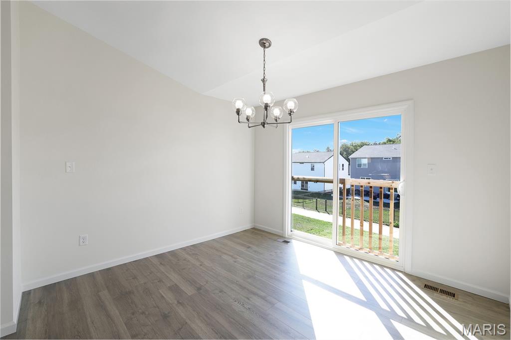 Fox Run 117 - Residential