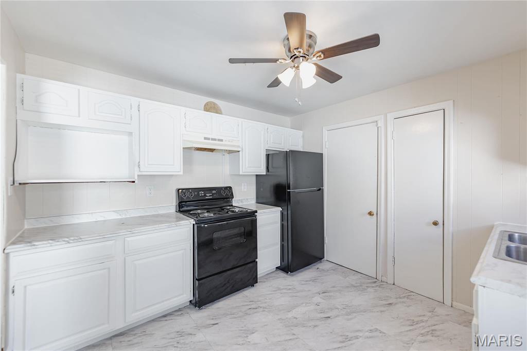 Belle Mead Place Acre Lt 9 Resub - Residential