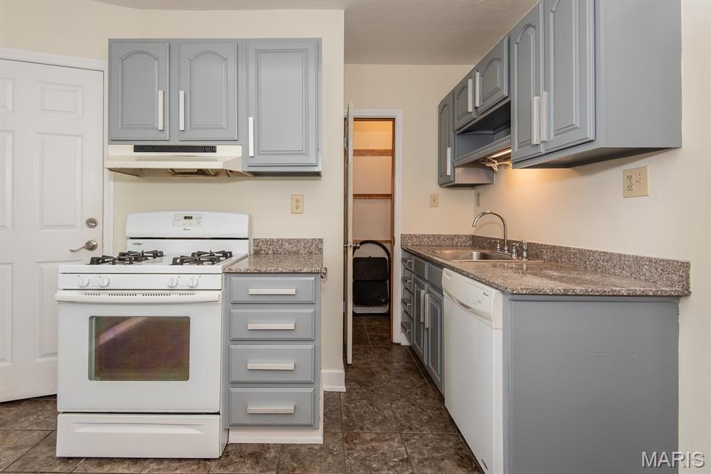 St Louis, Missouri 63109, United States, ,Residential,Pending,145072