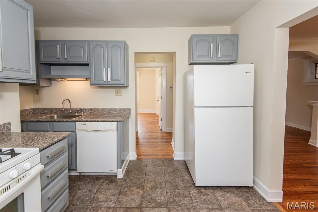 St Louis, Missouri 63109, United States, ,Residential,Pending,145072