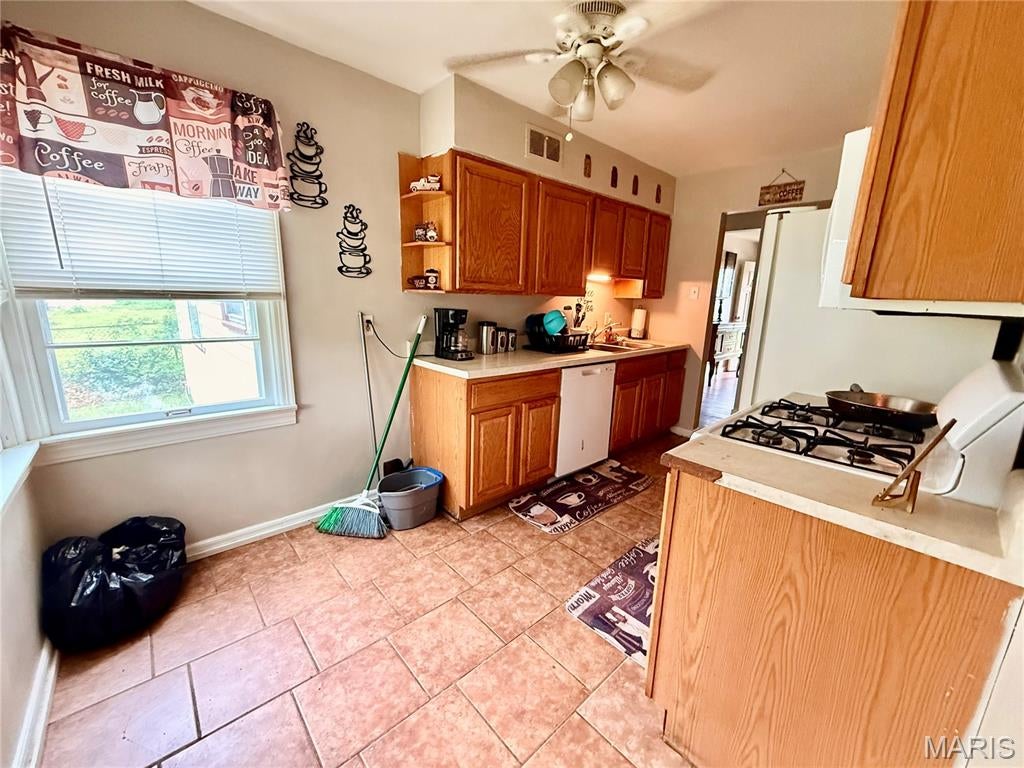 1047 Forest Home Drive
