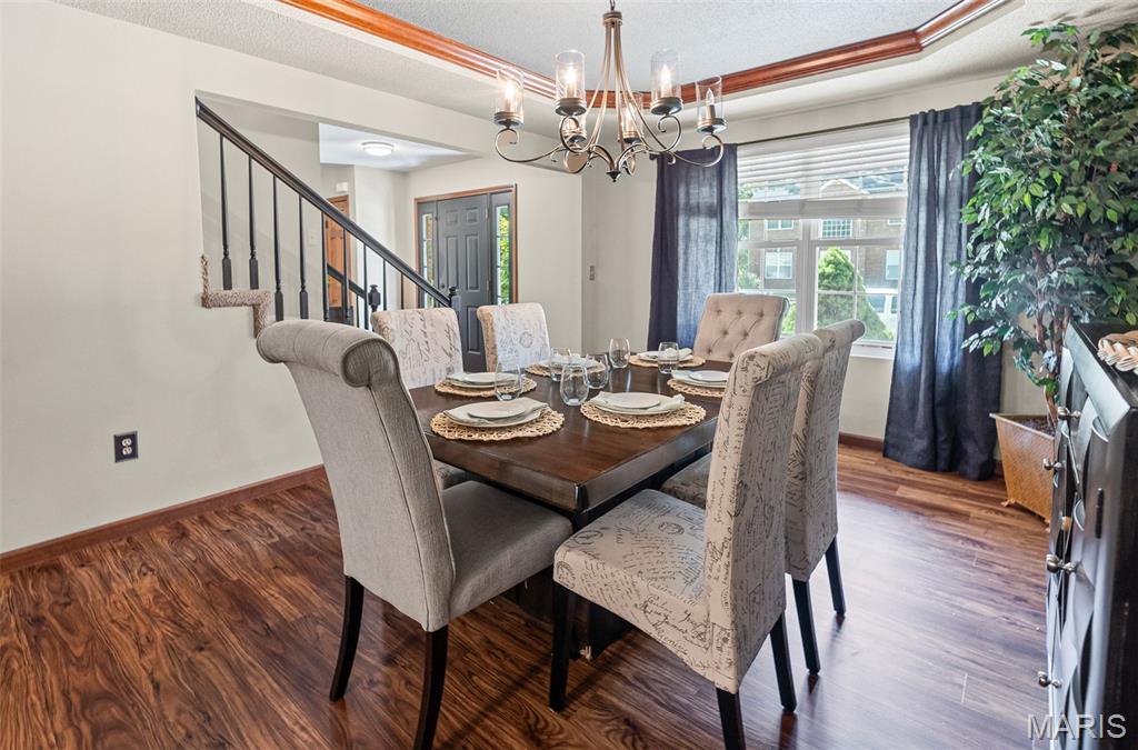 Edwardsville, Illinois 62025, United States, 4 Bedrooms Bedrooms, ,3 BathroomsBathrooms,Residential,Active,202954