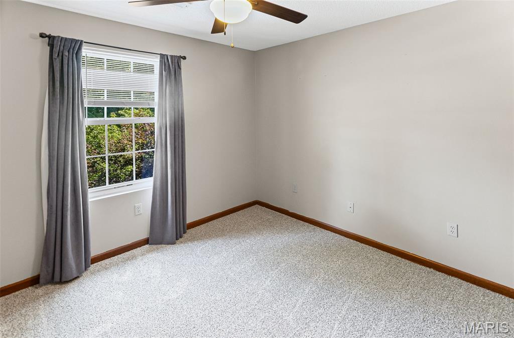 Edwardsville, Illinois 62025, United States, 4 Bedrooms Bedrooms, ,3 BathroomsBathrooms,Residential,Active,202954