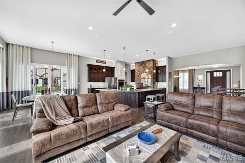 Tiny photo for 408 Hamlet Court, Lake Saint Louis, MO 63367 (MLS # 26018590)