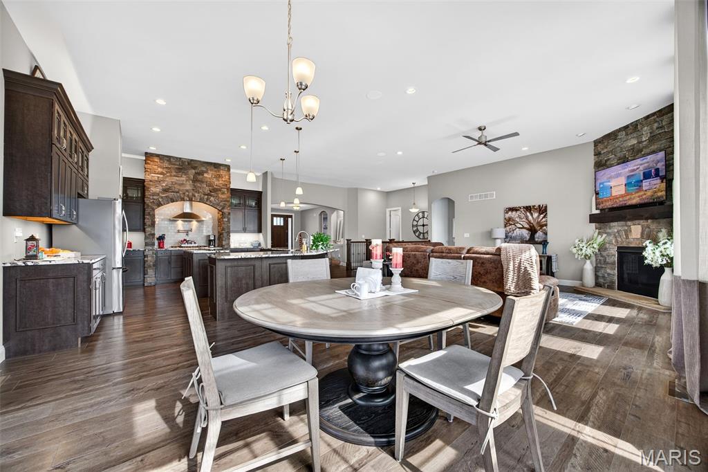 Vlgs At Shady Creek #4 - Residential