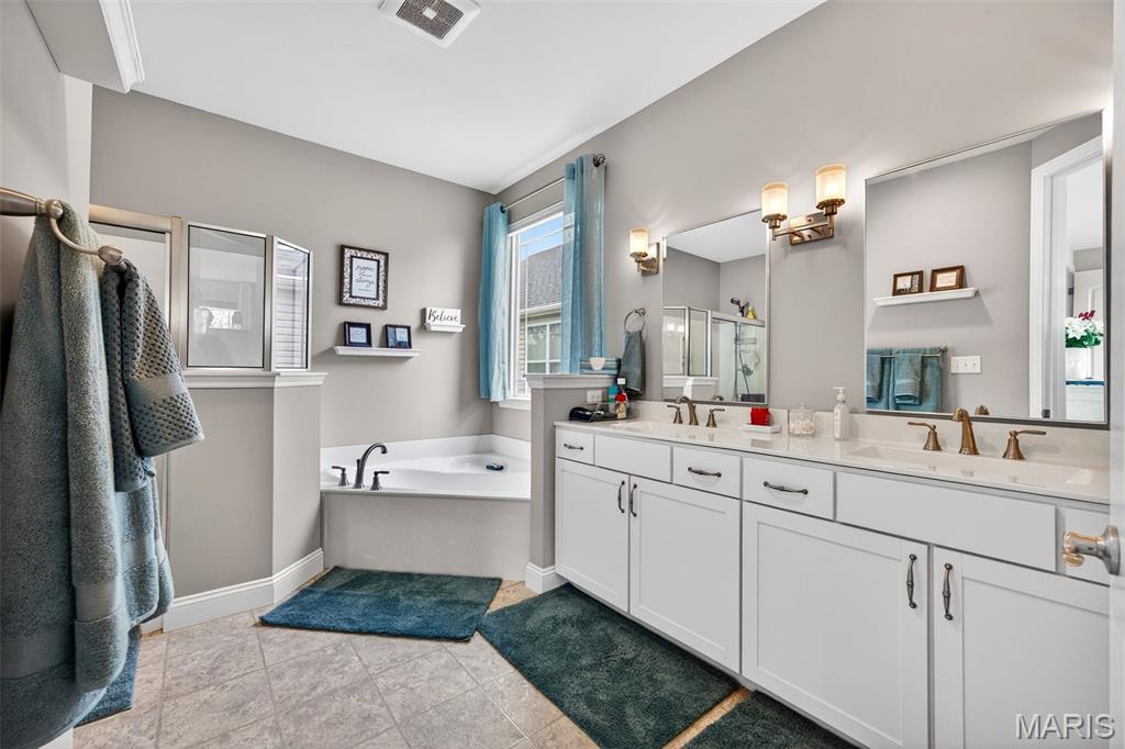 Vlgs At Shady Creek #4 - Residential