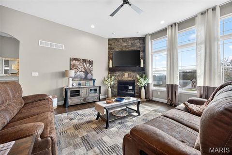 Tiny photo for 408 Hamlet Court, Lake Saint Louis, MO 63367 (MLS # 26018590)