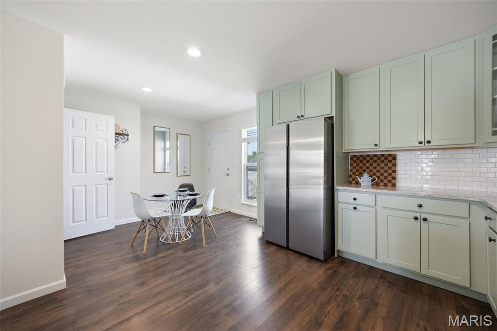 Villages At Crestwood Crossing The - Residential