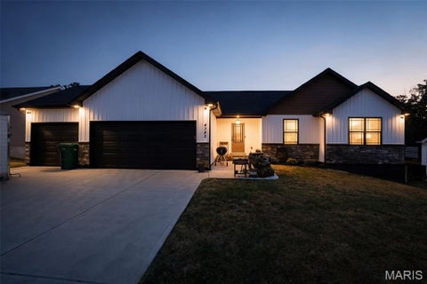 Photo of 4343 Lockeport Landing, Hillsboro, MO 63050 (MLS # 26058449)