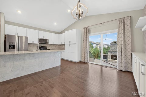Tiny photo for 15 Country Trail Court, Lake Saint Louis, MO 63367 (MLS # 26048986)