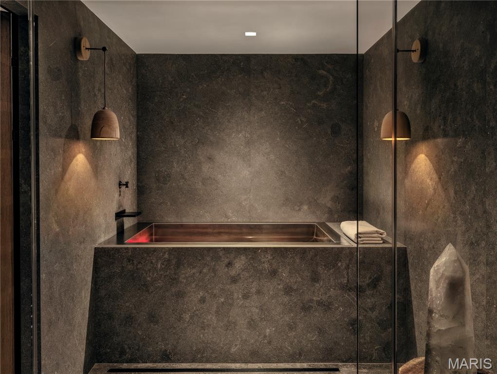 Old Town West Lts 3 & 4 Lt Consolidati - Residential