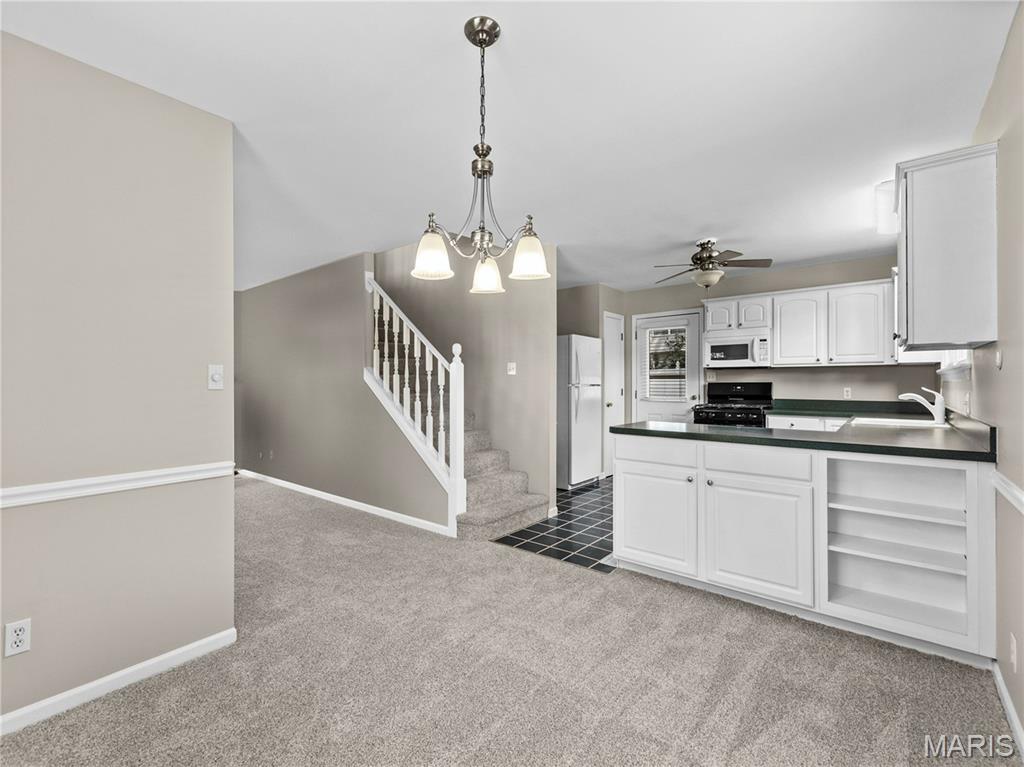 10443 Arthur Place