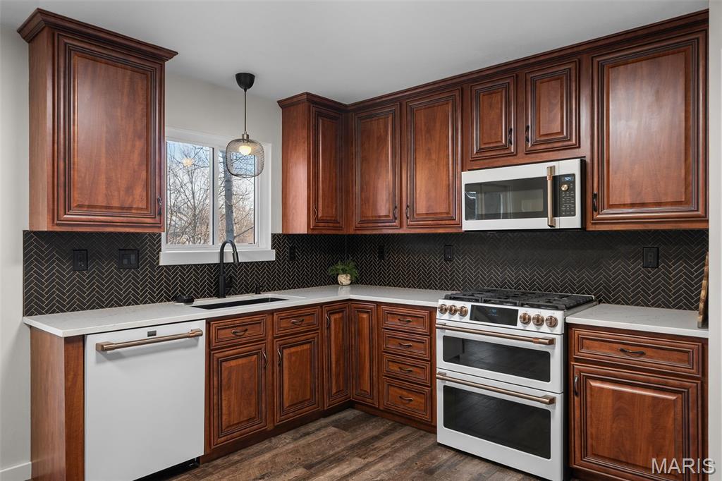 Crescent Ridge - Residential