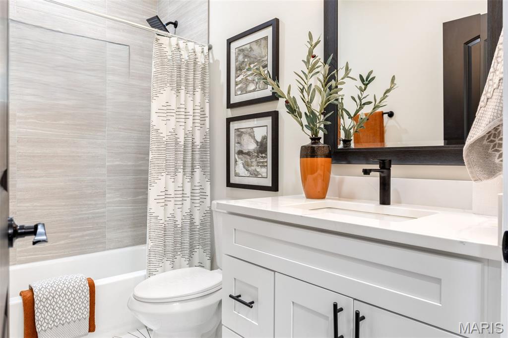 Lafayette Square - Residential Lease