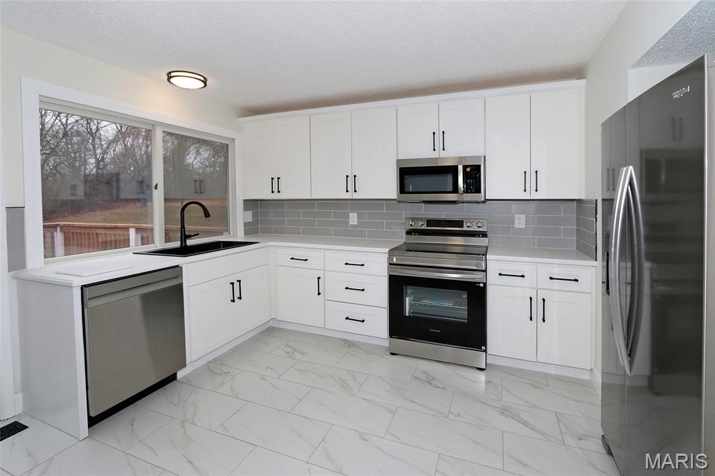 Country Village Hills Ii 1 - Residential