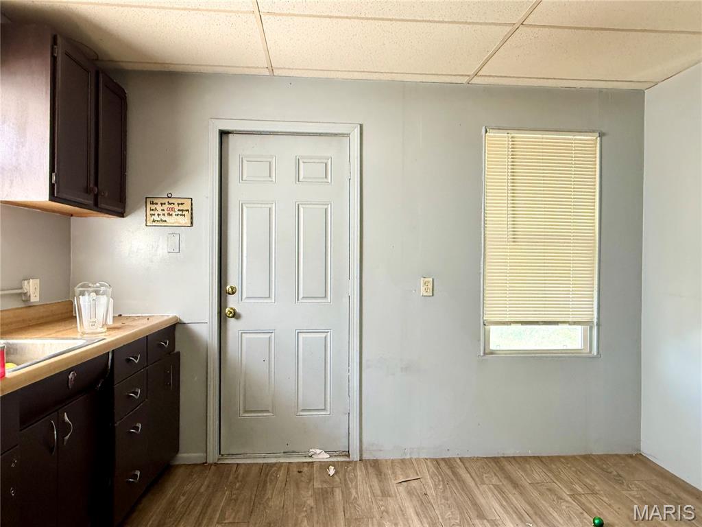 West Walnut Manor - Residential