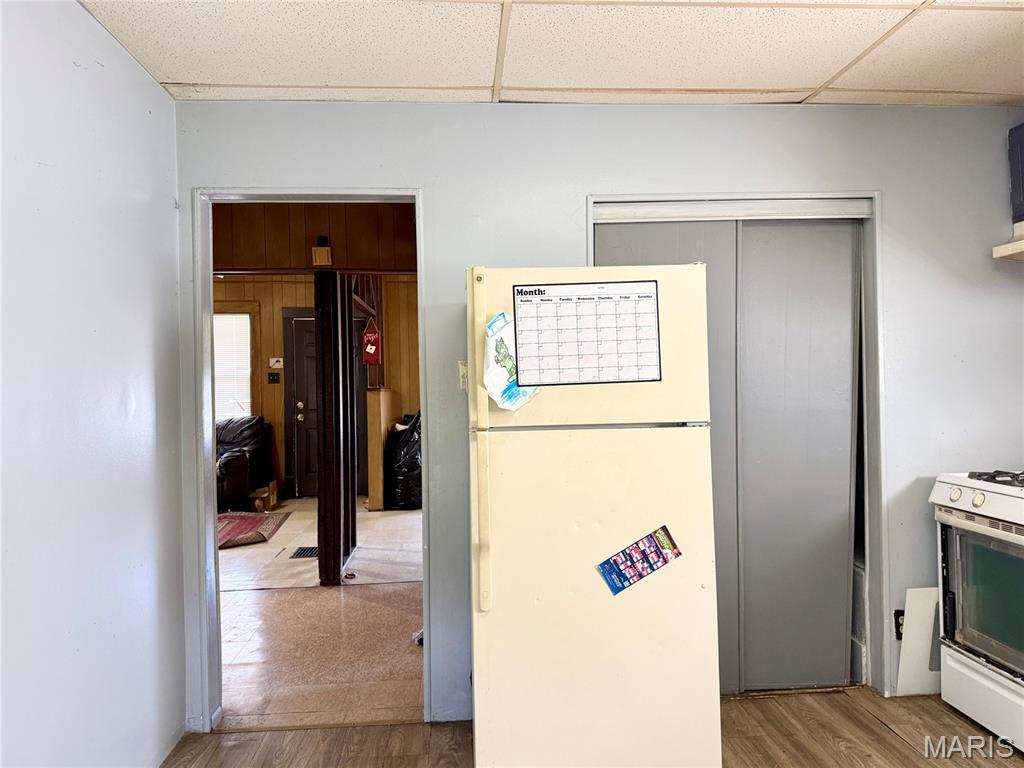 West Walnut Manor - Residential