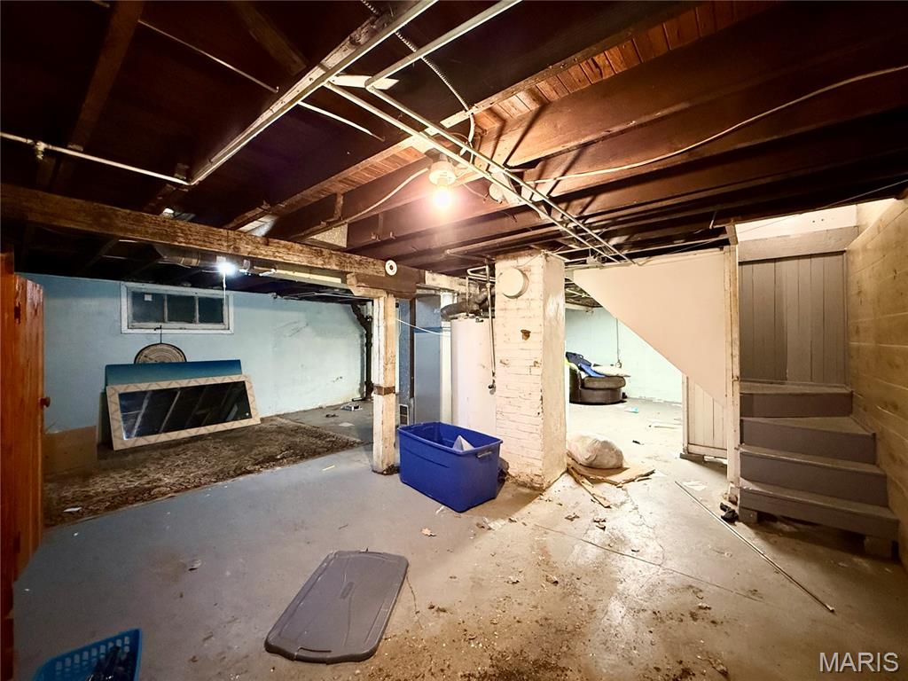 West Walnut Manor - Residential