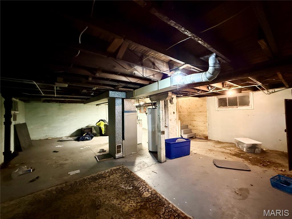 West Walnut Manor - Residential