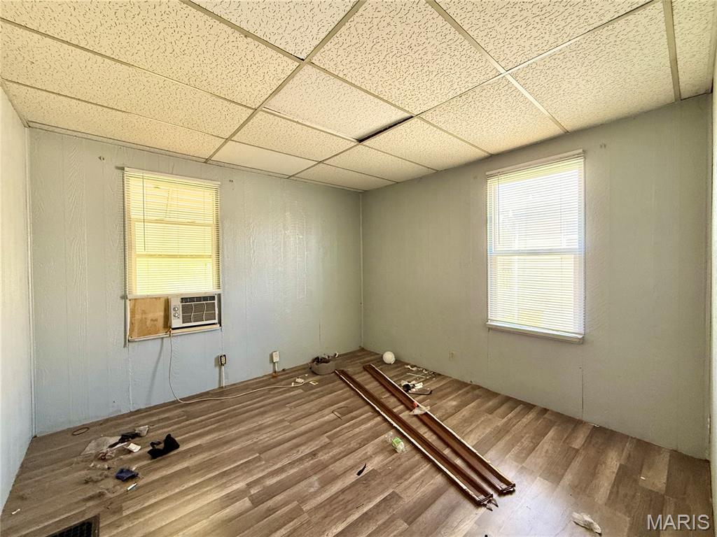 West Walnut Manor - Residential