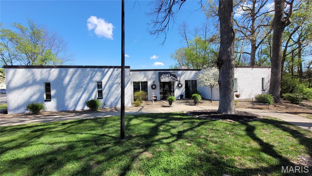 none - Commercial Sale