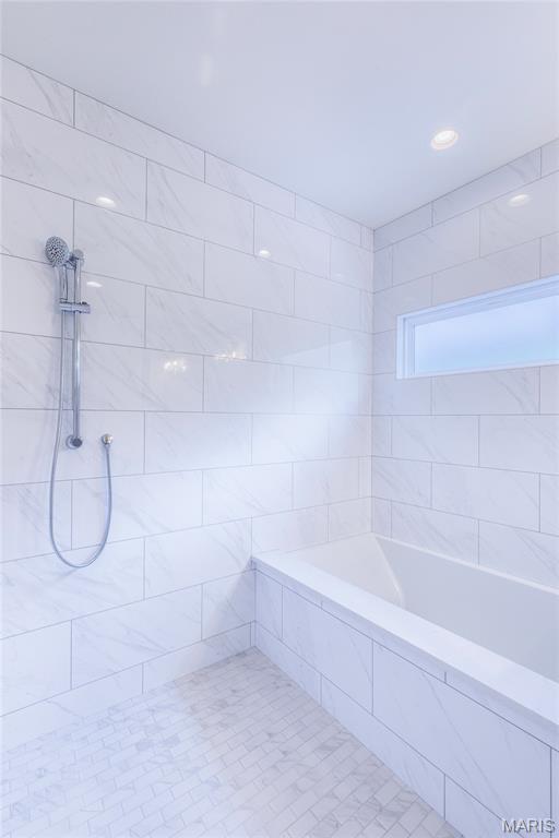 Unkown - Residential