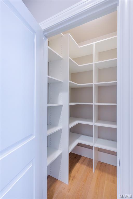 Unkown - Residential