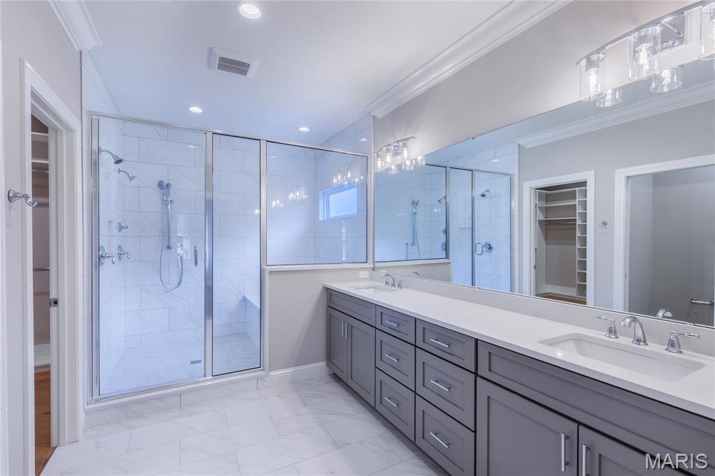 Unkown - Residential