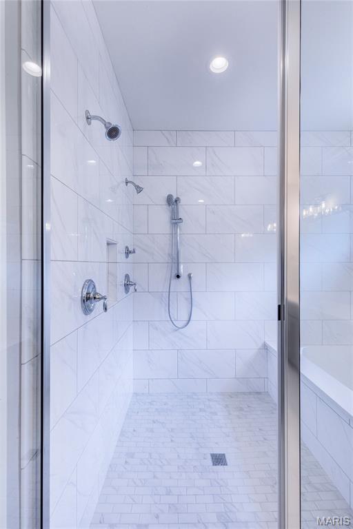 Unkown - Residential