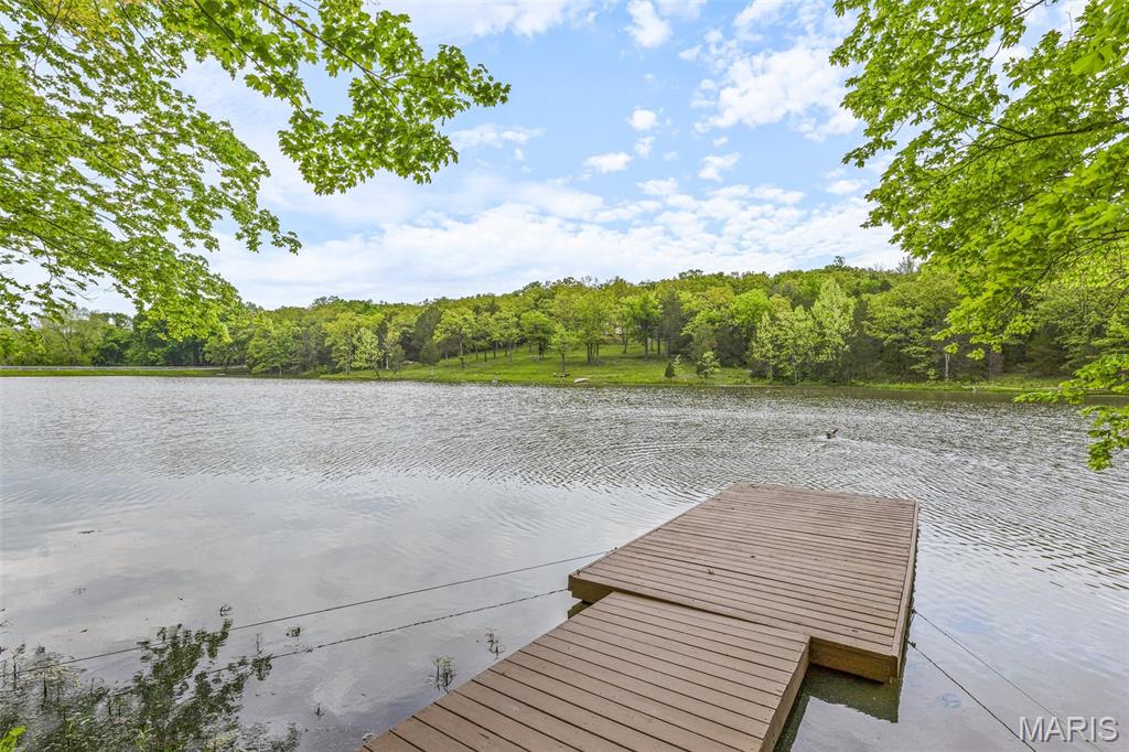 16 Howe Crossing