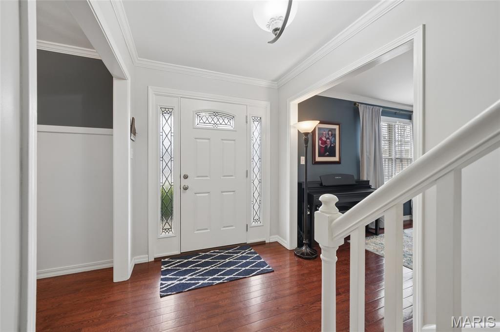 713 Village Wood Court