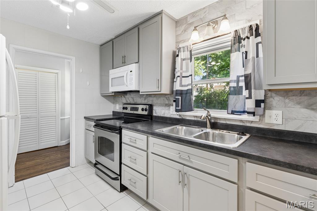 Mackenzie Park - Residential Lease