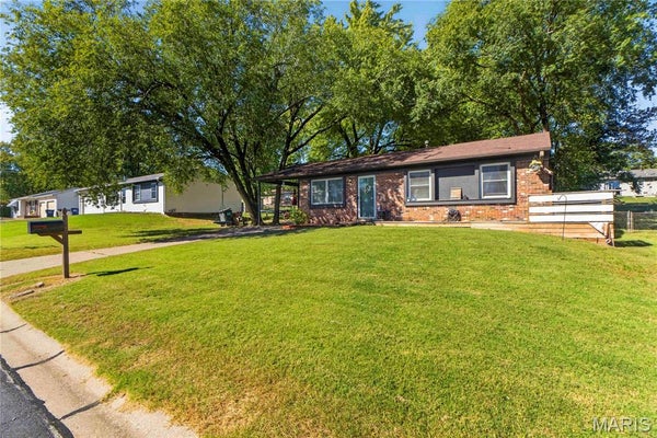 2910 NANTWICH LN, SAINT CHARLES, MO 63301 - Image 82ef5956ba9a9b04eb6f1ac1f06a4e8b/1448005993