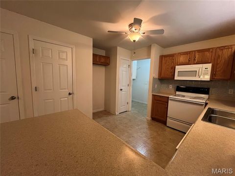 Tiny photo for 591 Creekwood Boulevard, Troy, MO 63379 (MLS # 26028522)