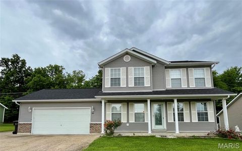 Photo of 591 Creekwood Boulevard, Troy, MO 63379 (MLS # 26028522)