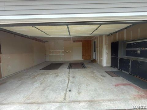 Tiny photo for 591 Creekwood Boulevard, Troy, MO 63379 (MLS # 26028522)