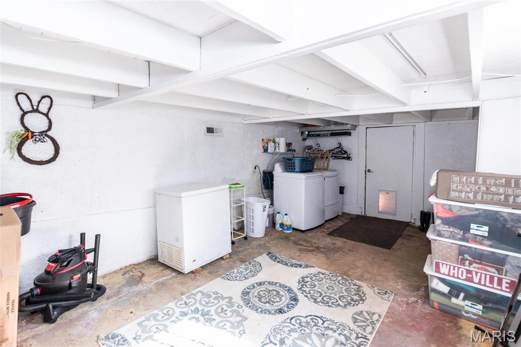 House Springs, Missouri 63051, United States, 3 Bedrooms Bedrooms, ,1 BathroomBathrooms,Residential,Active,94360