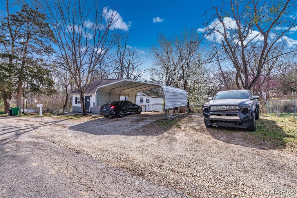 House Springs, Missouri 63051, United States, 3 Bedrooms Bedrooms, ,1 BathroomBathrooms,Residential,Active,94360