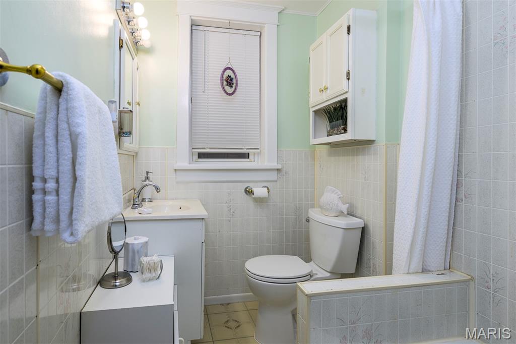 Russell Place Add - Residential