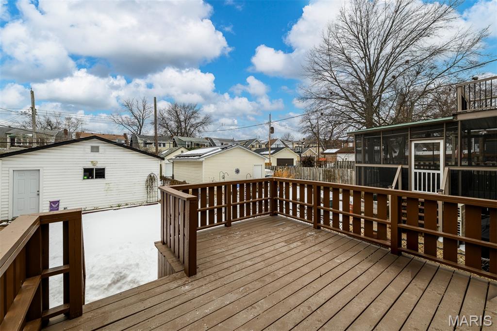 Russell Place Add - Residential