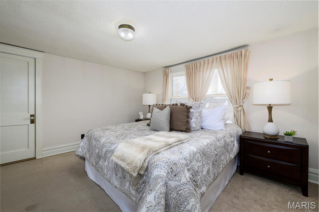 Russell Place Add - Residential