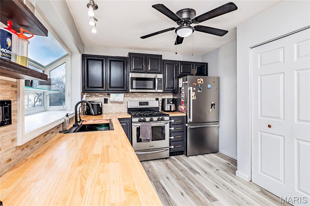 Village Jefferson 07 - Residential