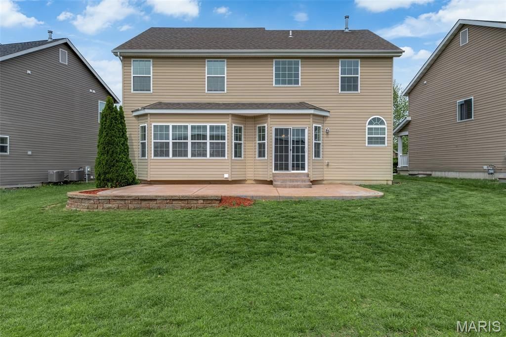 Photo of 340 Cambridgeshire Court, St Peters, MO 63376 (MLS # 26025442)