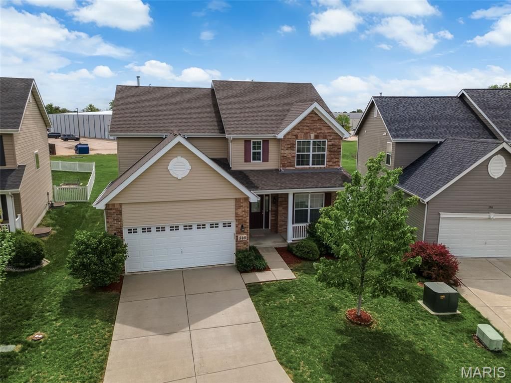 Photo of 340 Cambridgeshire Court, St Peters, MO 63376 (MLS # 26025442)