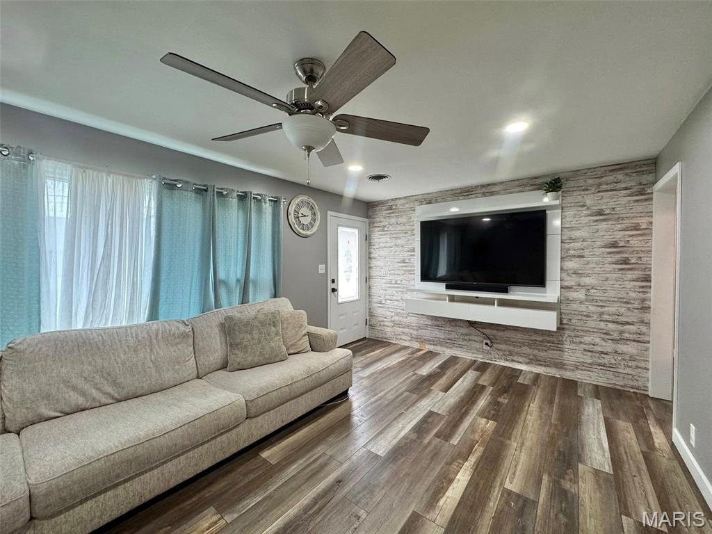 Lawrence Spalding SD - Residential