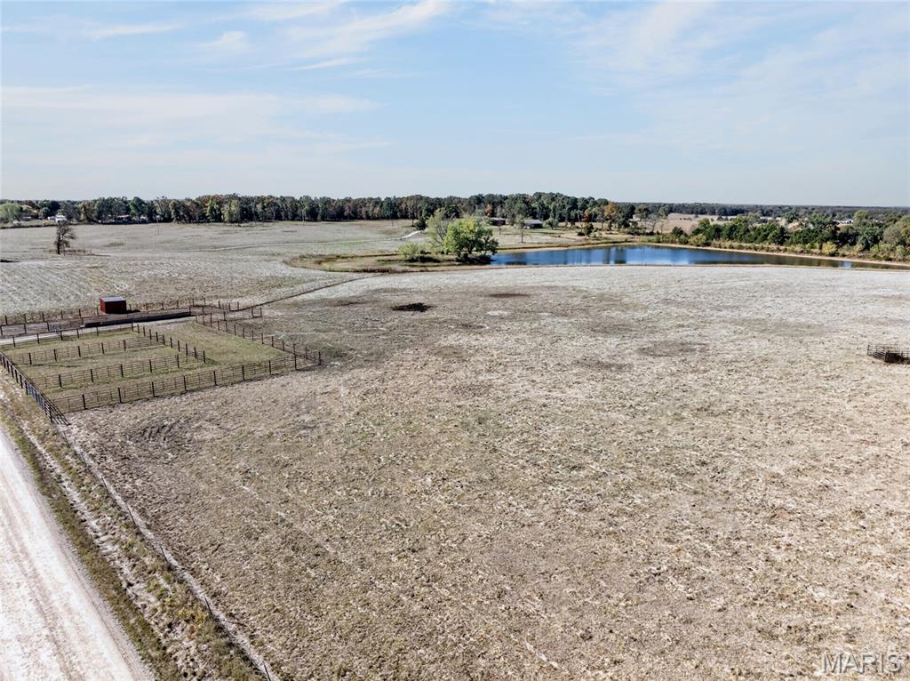 Photo of 22851 McClurg Drive, Lebanon, MO 65536 (MLS # 26067213)