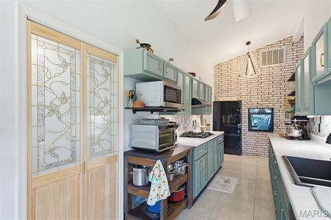 Tiny photo for 2025 Woodhaven Road, Poplar Bluff, MO 63901 (MLS # 26030777)